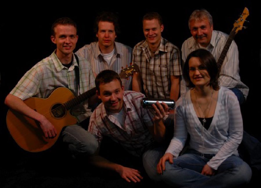 Die Band StraightLife spielt am Freitag, dem 25. Juli 2014 auf dem einzigen Zunftweinfest in Deutschland